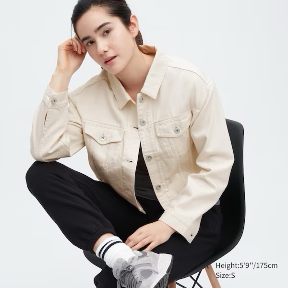 Uniqlo cropped white denim jacket NWOT